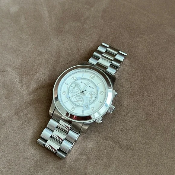 Michael Koran wristwatch Make a statement with this stunning watches from Michael  main image 4
